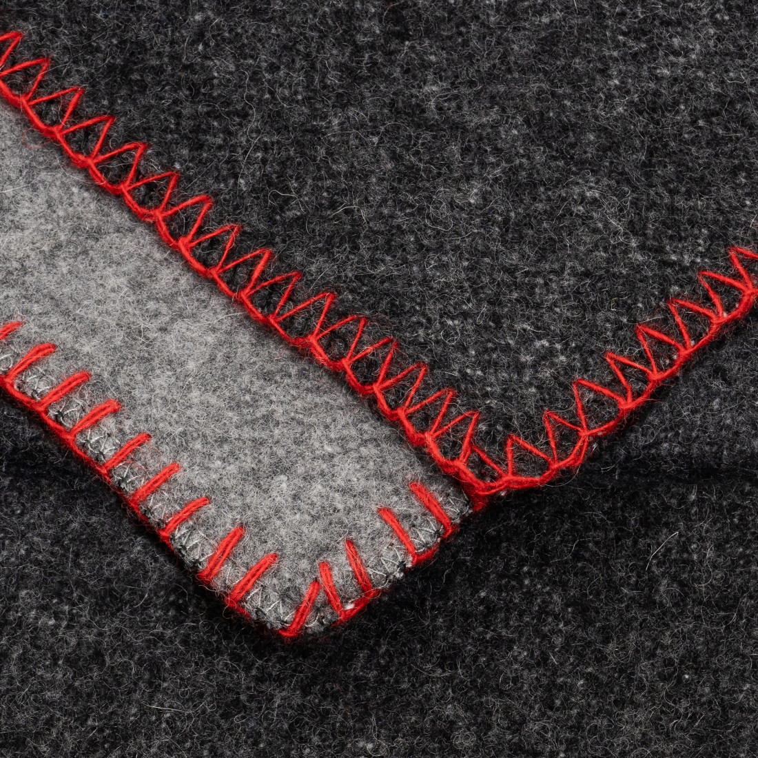 Couverture 80% laine mérinos · 8