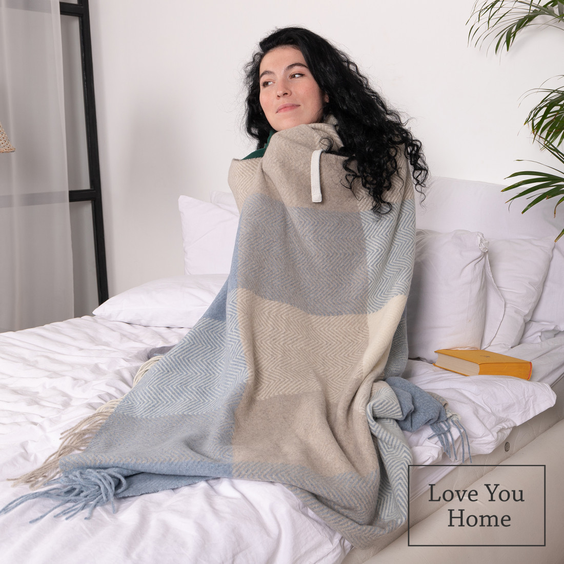 Couverture en laine mérinos à motifs carrés dégradés · 5